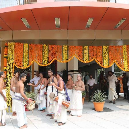 Devanganam Residency Hotel Guruvayur Exterior photo